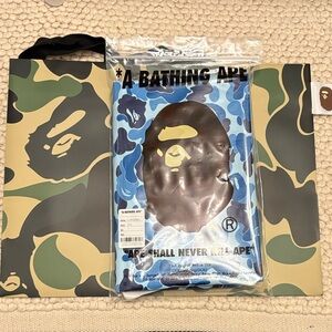 A Bathing Ape Blue Camo shoulder tote Duffel Bag come wiz a Bathing ape paperbag